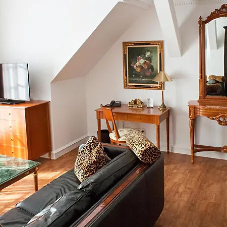 DORMERO Hotel Halle-3